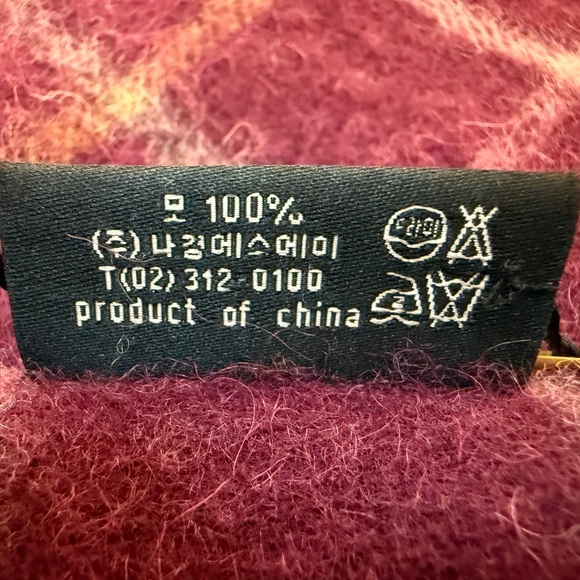 Krizia  Burgundy Plaid Wool Scarf 🇮🇹 - 12" x 62" - Picture 7 of 10